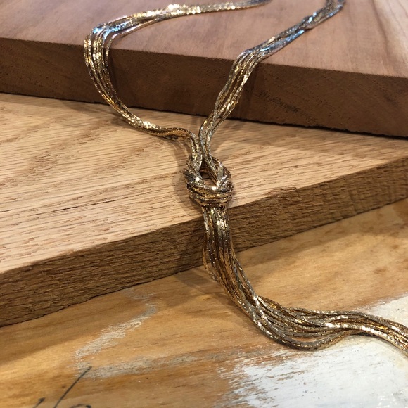Adia Kibur metal knot necklace - Picture 2 of 3